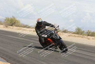 media/May-05-2025-Moto Forza (Mon) [[3c1838c5e5]]/2-B Group/Session 2 (Turn 7 Inside)/